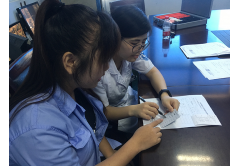 我司工会委员会邀请鄞州人民医院眼科中心为我司员工进行眼科检查